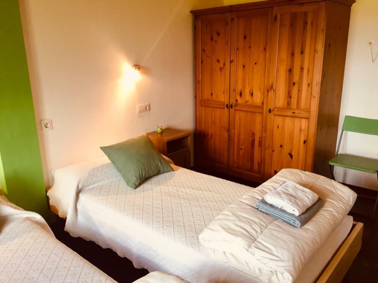 Albergue Paloma Y Lena Sarria Buitenkant foto